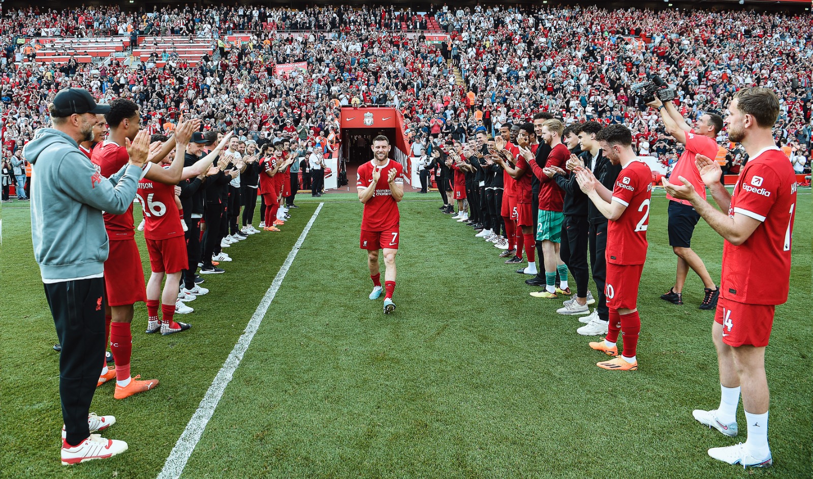 リバプール1-1アストンビラ:ジェームズ・ミルナーがリバプールを去る