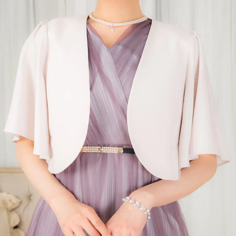 グレーのフレアスリーブボレロジャケット | Dorrydoll | C-4030 | 結婚