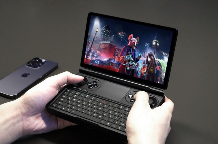 GPD Win Mini (2024) is a mini gaming laptop with Ryzen 7 8840U and