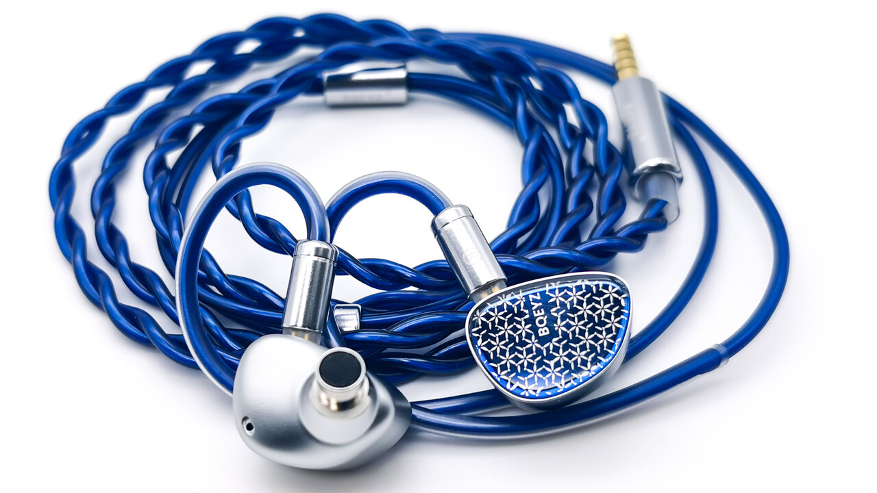 BQEYZ Frost」 複合振動板ダイナミック＋マイクロ平面ドライバー搭載の