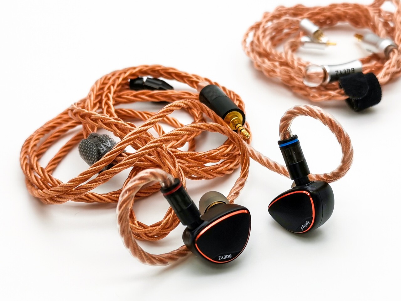 BQEYZ Spring 2」 9層ピエゾ＋13mm DD＋BAのトリプルハイブリッド