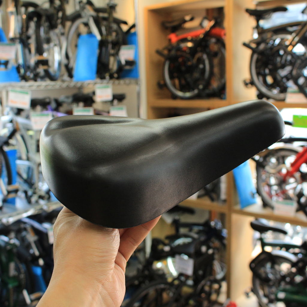 らくちん純正サドル ［ブロンプトン］ : wadacycle news