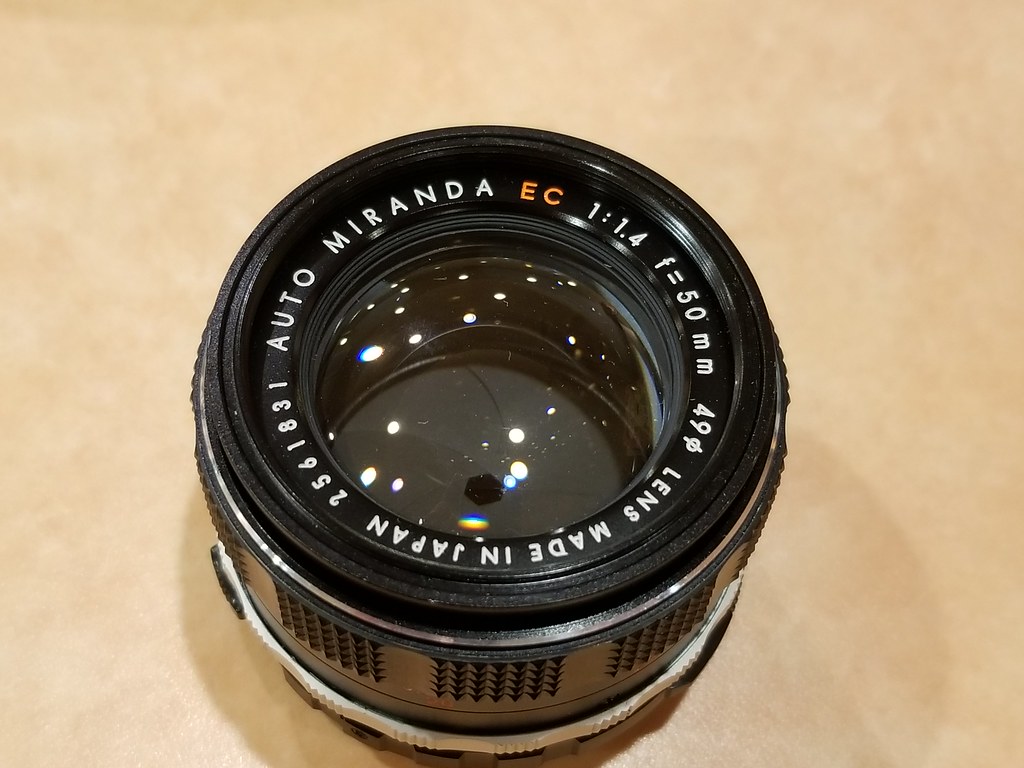 レンズ沼266本目】ミランダという未知の世界へ。AUTO MIRANDA EC 50mm