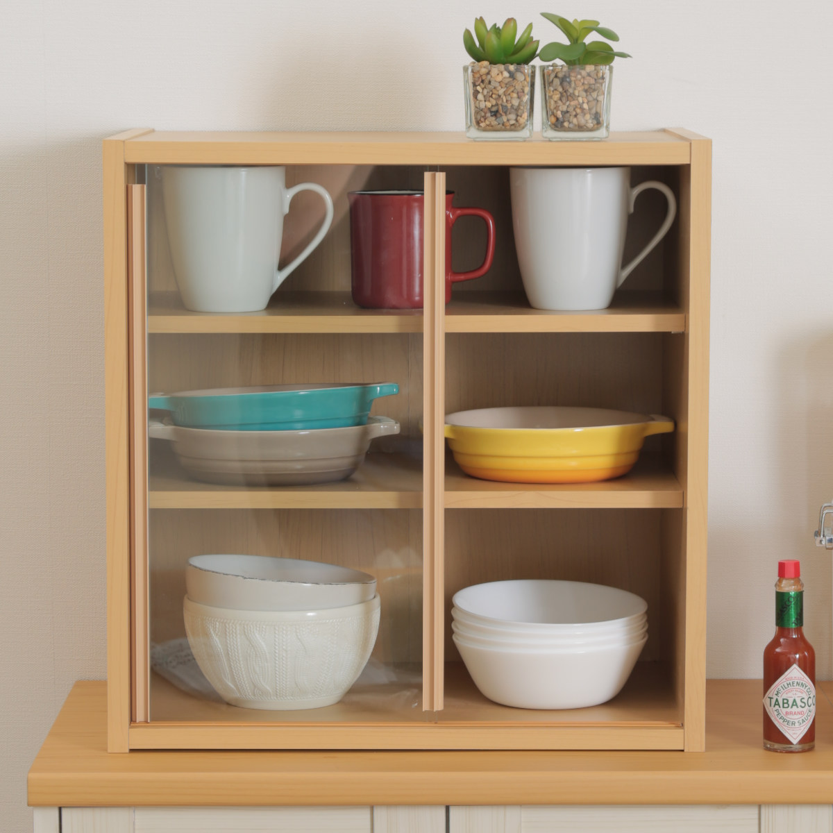 ミニ食器棚 幅43cm 3段 カップボード ガラス引き戸 （ 食器棚 キッチン