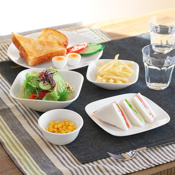 ボウル 23cm コレール CORELLE スクエア 白 食器 皿 角皿 ウインター