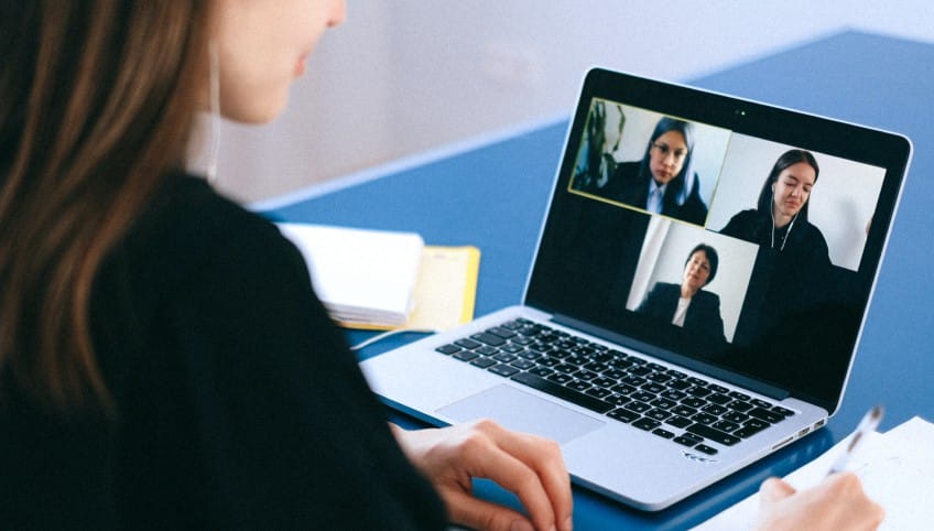 快適なWeb会議・テレビ会議用におすすめカメラ！ロジクール PTZ PRO 2