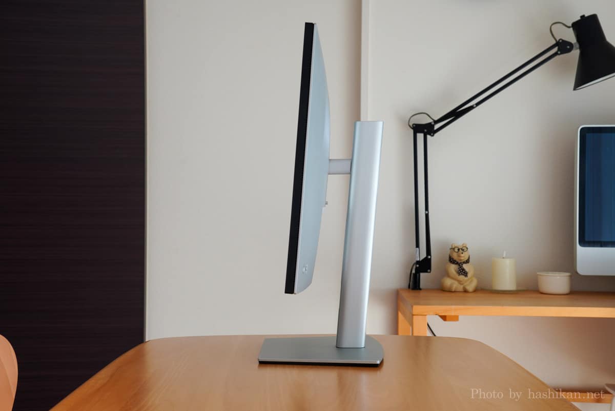 DELL U3223QE レビュー】深い黒! コントラスト比2000:1を実現するIPS