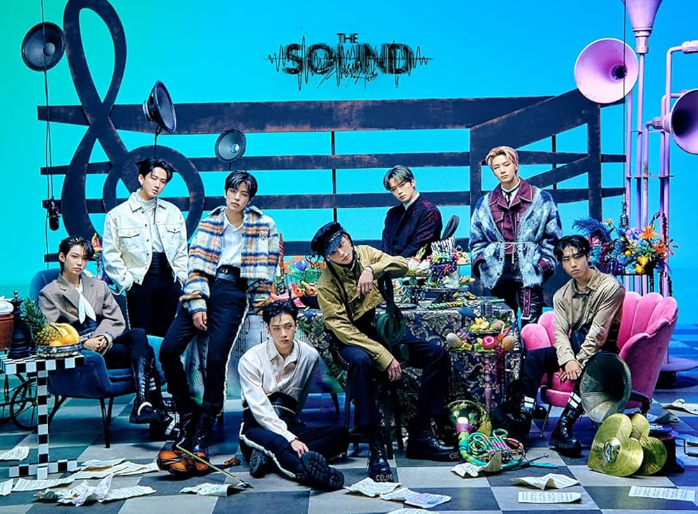 Amazon.com: Sound - Version B - incl. Special Zine, 32pg Photobook