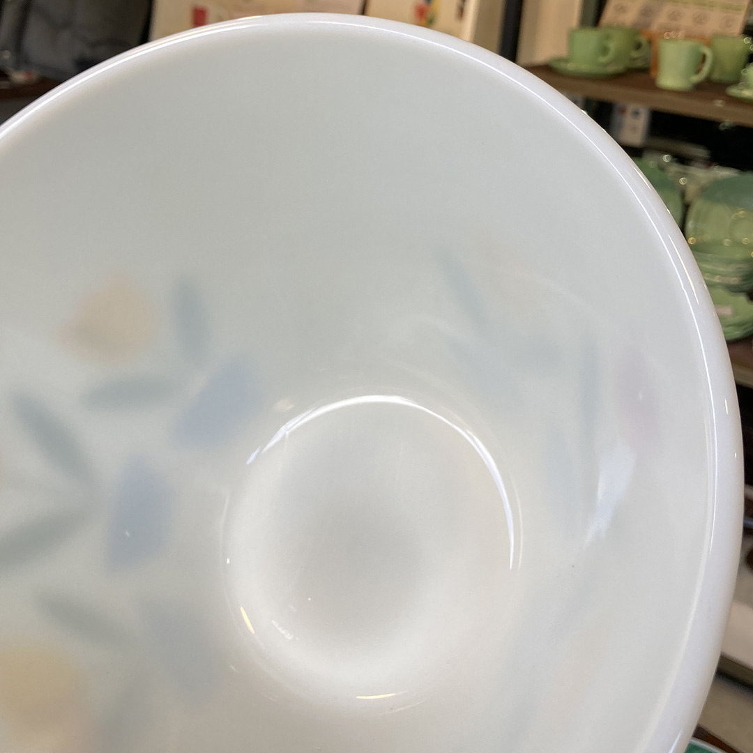 チューリップミキシングボウル アイボリー 1950年代前半製造 Fire-king