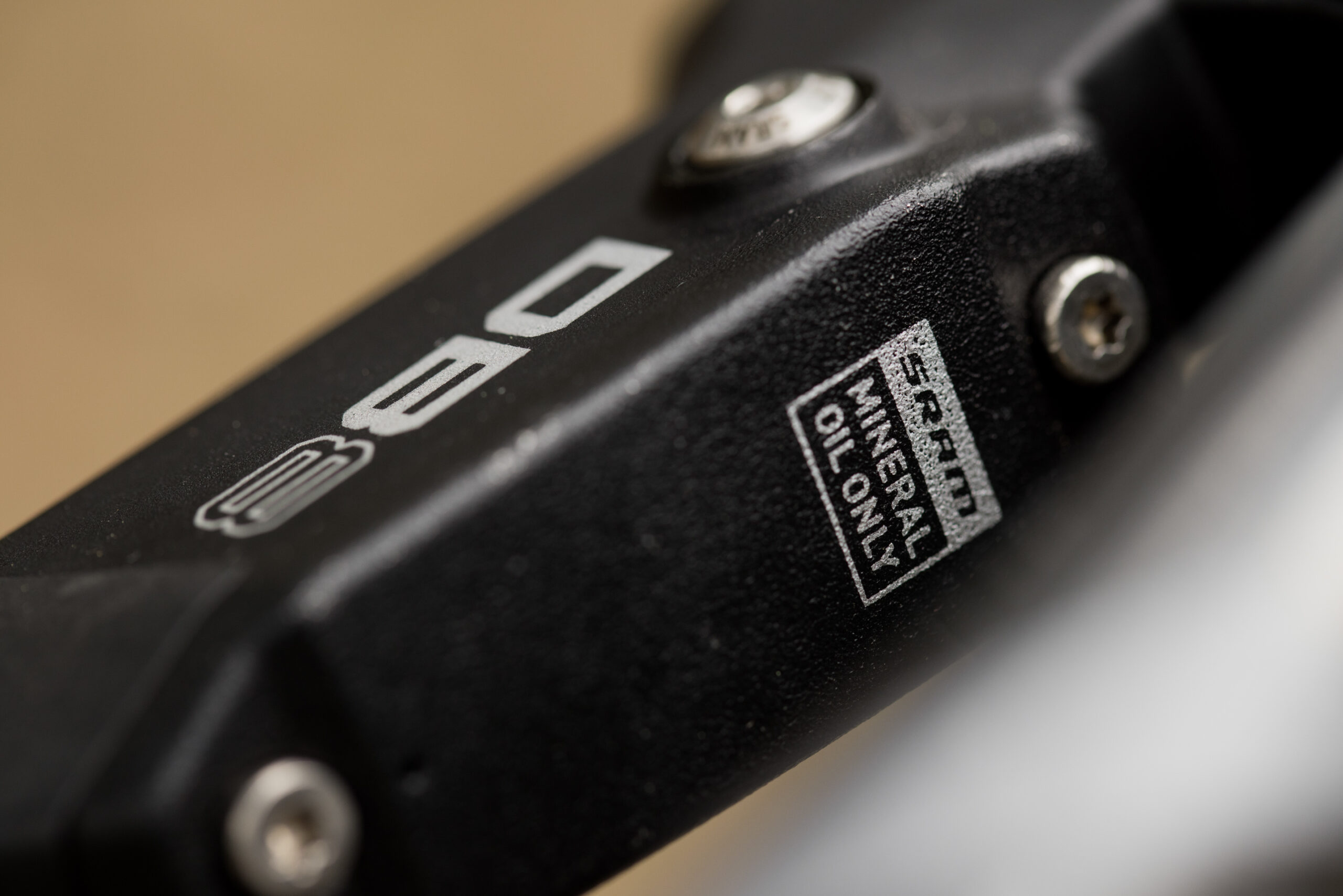 DB8 | SRAM MTB | 株式会社Many'S メニーズ