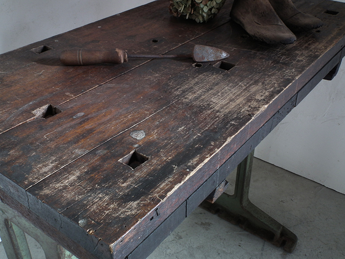 J00111 インダストリアル 古い鉄脚作業台 アトリエデスク | MANSIKKA