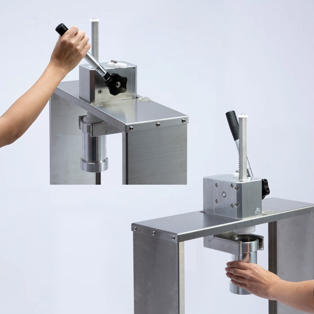 業務用モンブラン絞り器 | ブログ | 食品加工の機械なら恵那市の株式