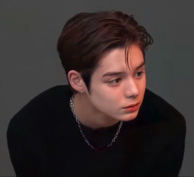 SMTOWN LIVE 2025」で練習生を公開！元Big Hit練習生「JJ」登場で話題