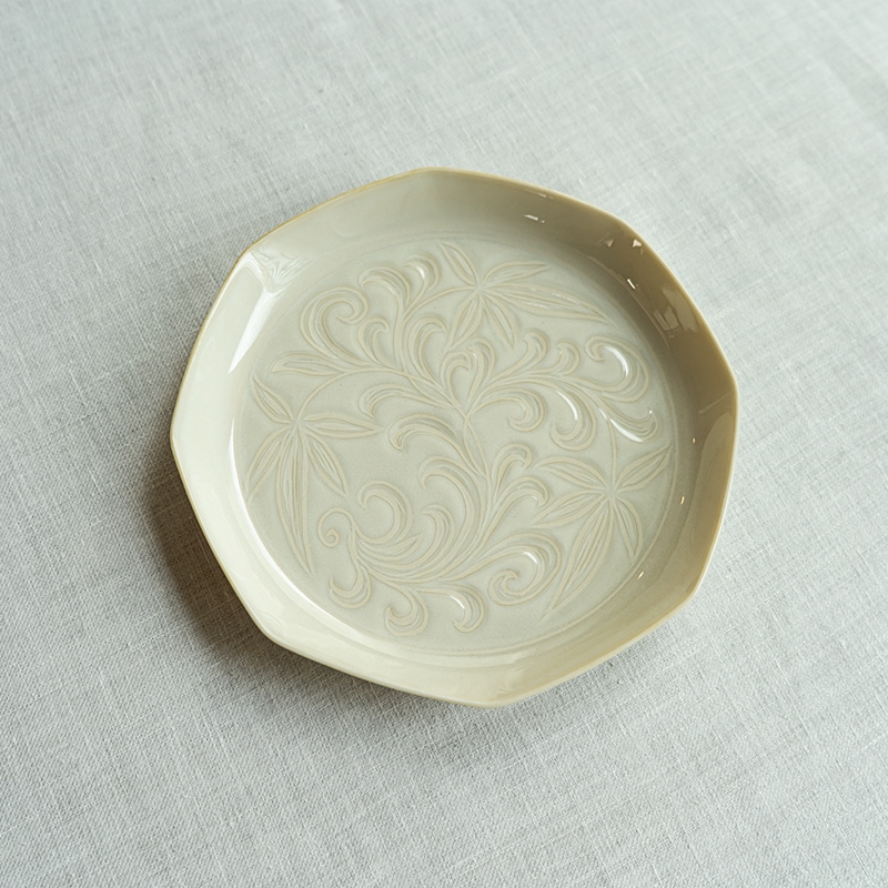 器select＞八角皿 ヌカ白 | カテゴリー,器select | 【公式通販】器の