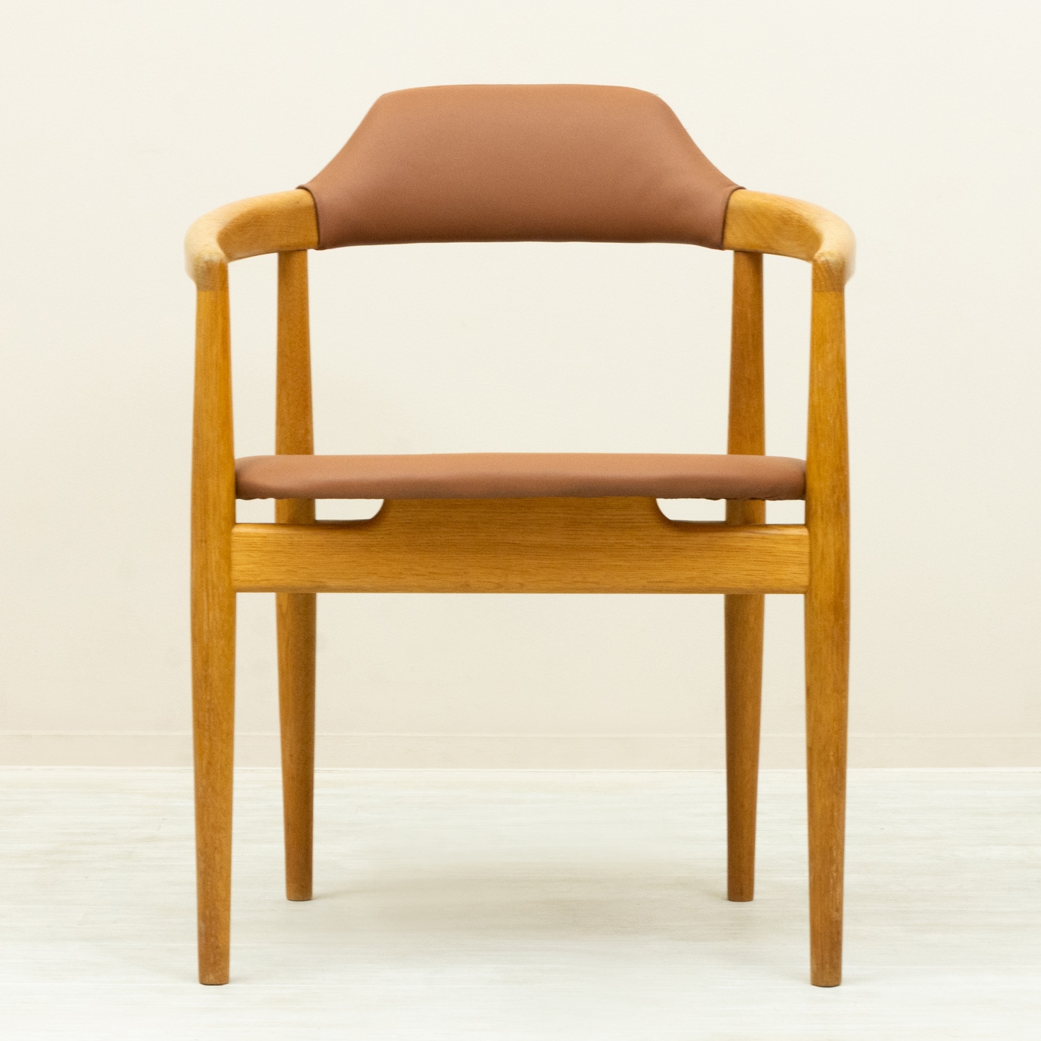 アームチェア オーク レザー 北欧家具 通販 CLOVERSKY/クローバースカイ