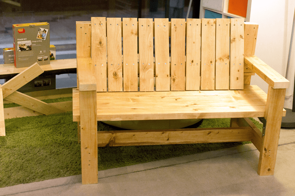 ツーバイフォー材でかっこいいベンチをDIY！図付きで作り方を紹介
