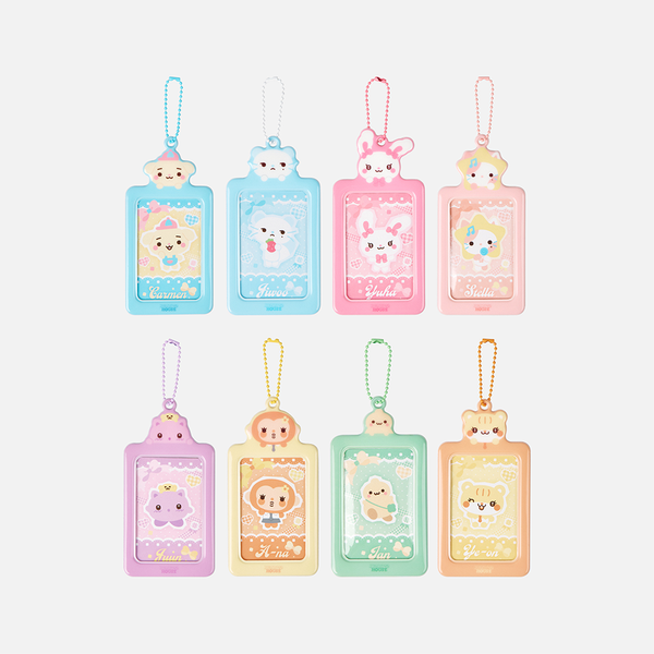 jp.ktown4u.com : Hearts2Hearts - [1st Mini Album [FOCUS] MD] T