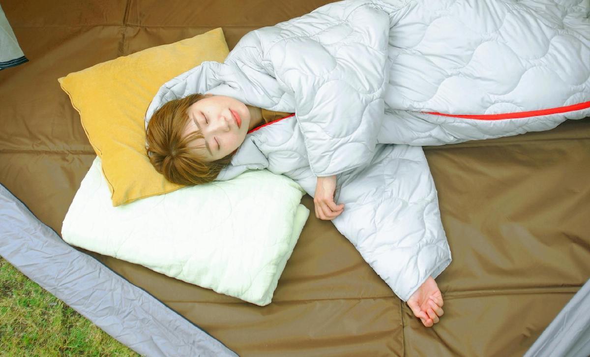 寝袋だけど、寝袋以上！この冬に活躍しそうな変形するシュラフはこれ