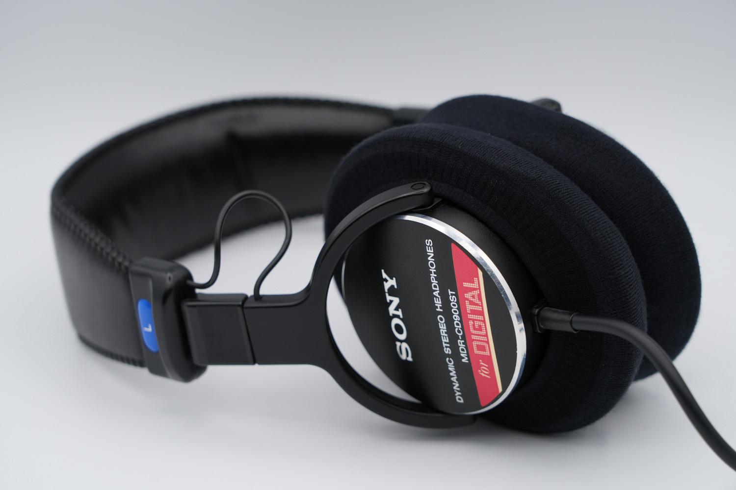 SONY MDR-CD900STのイヤーパッドを修理する場合：スーパーストレッチ