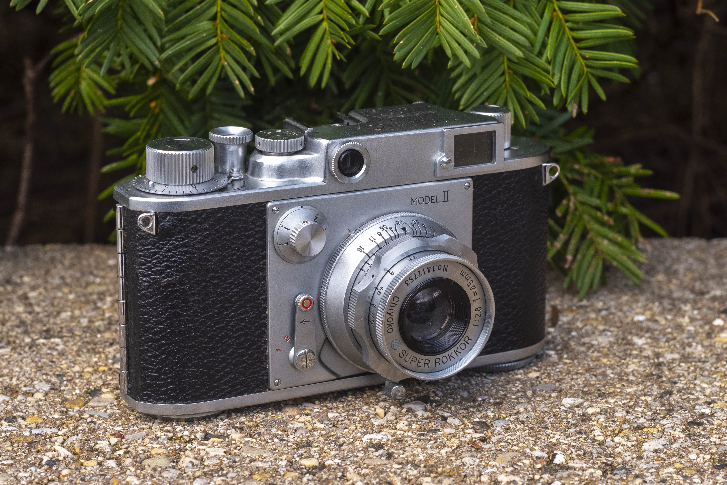 Minolta 35 Model II (1953) - mike eckman dot com
