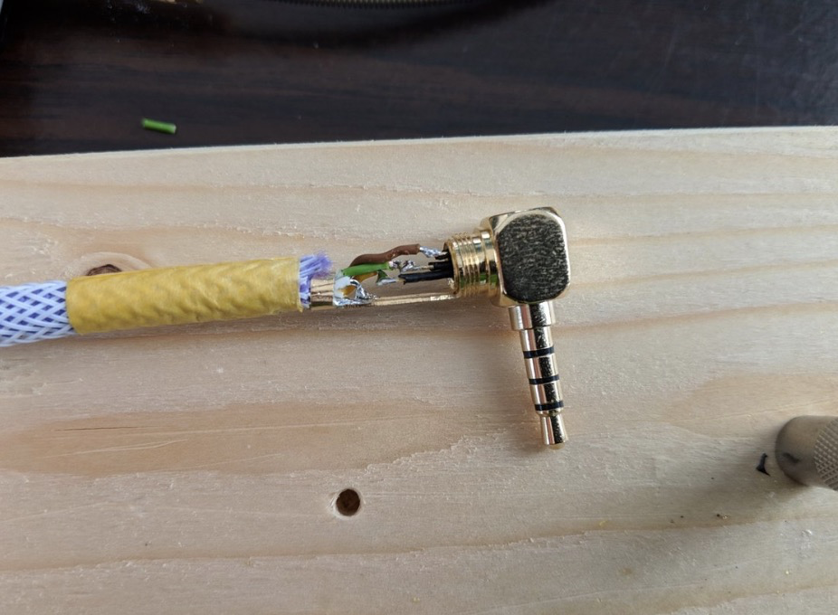 Corne chocolateとTRRSケーブルを作った. Corne chocolateとは | by