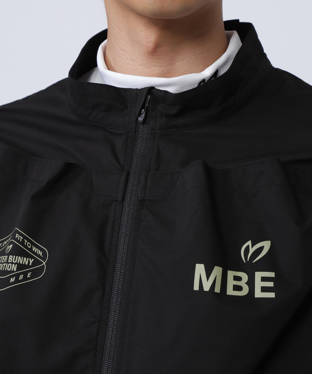 ファンフルジップアップベスト | MASTER BUNNY EDITION（マスター