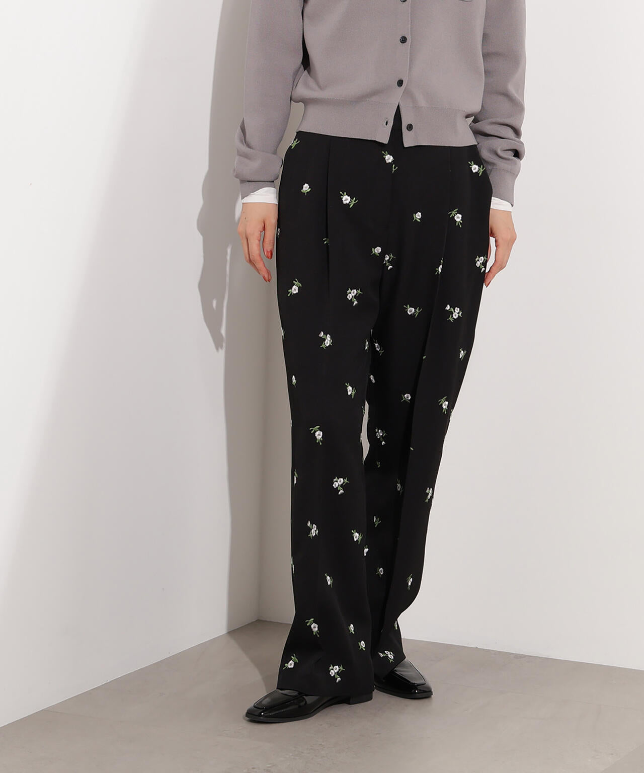 小室安未さん着用】エンブロイダリーフラワーパンツ | N. Natural