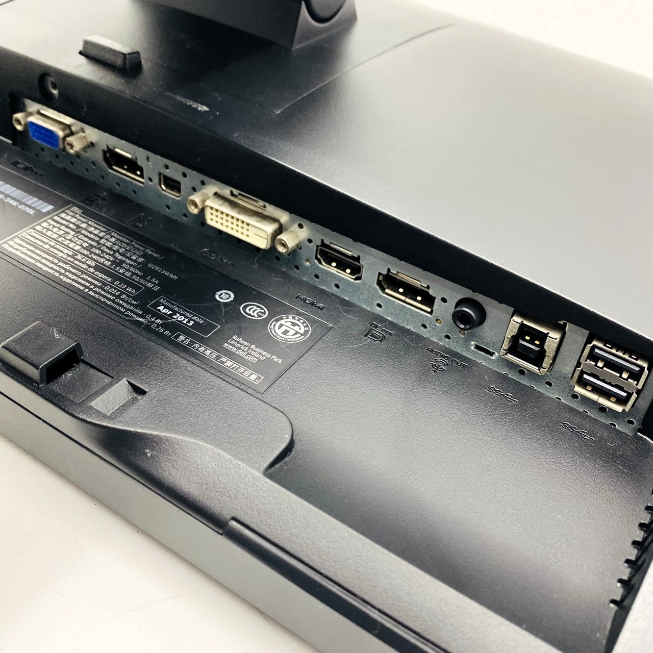 中古モニター】29インチ メーカー DELL 型番 U2913WM 入力端子 HDMI D