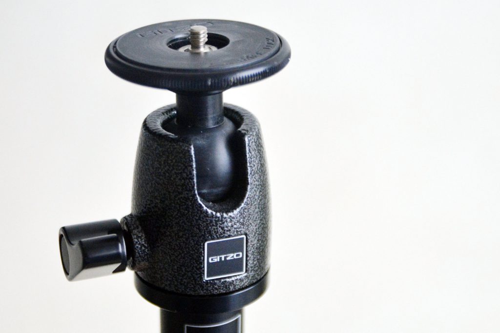 ほれぼれするブランドGITZO(ジッツォ)の雲台と一脚 – 物と音