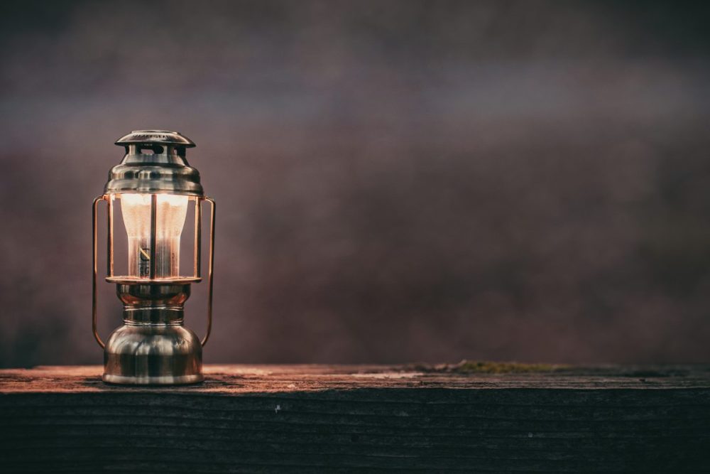 町工場発！重厚感あるキャンプギア】ゴールゼロが趣のあるランタンに