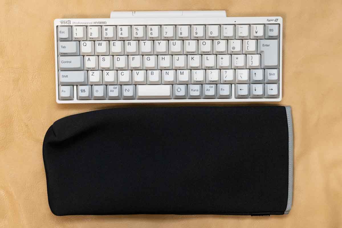 HHKB Professional HYBRID Type-S 用のケースを購入。これでいい。