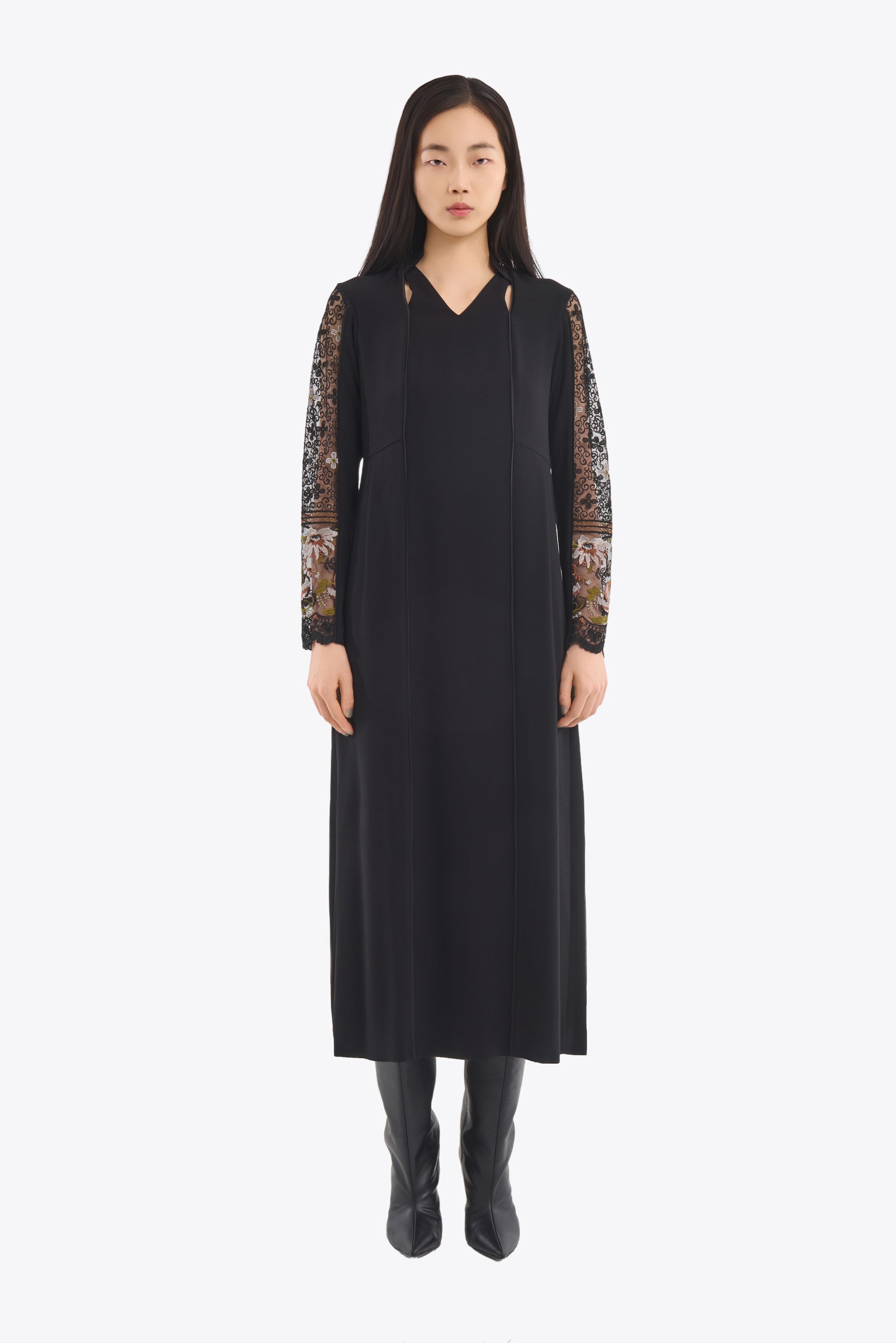 Petal collar lace dress