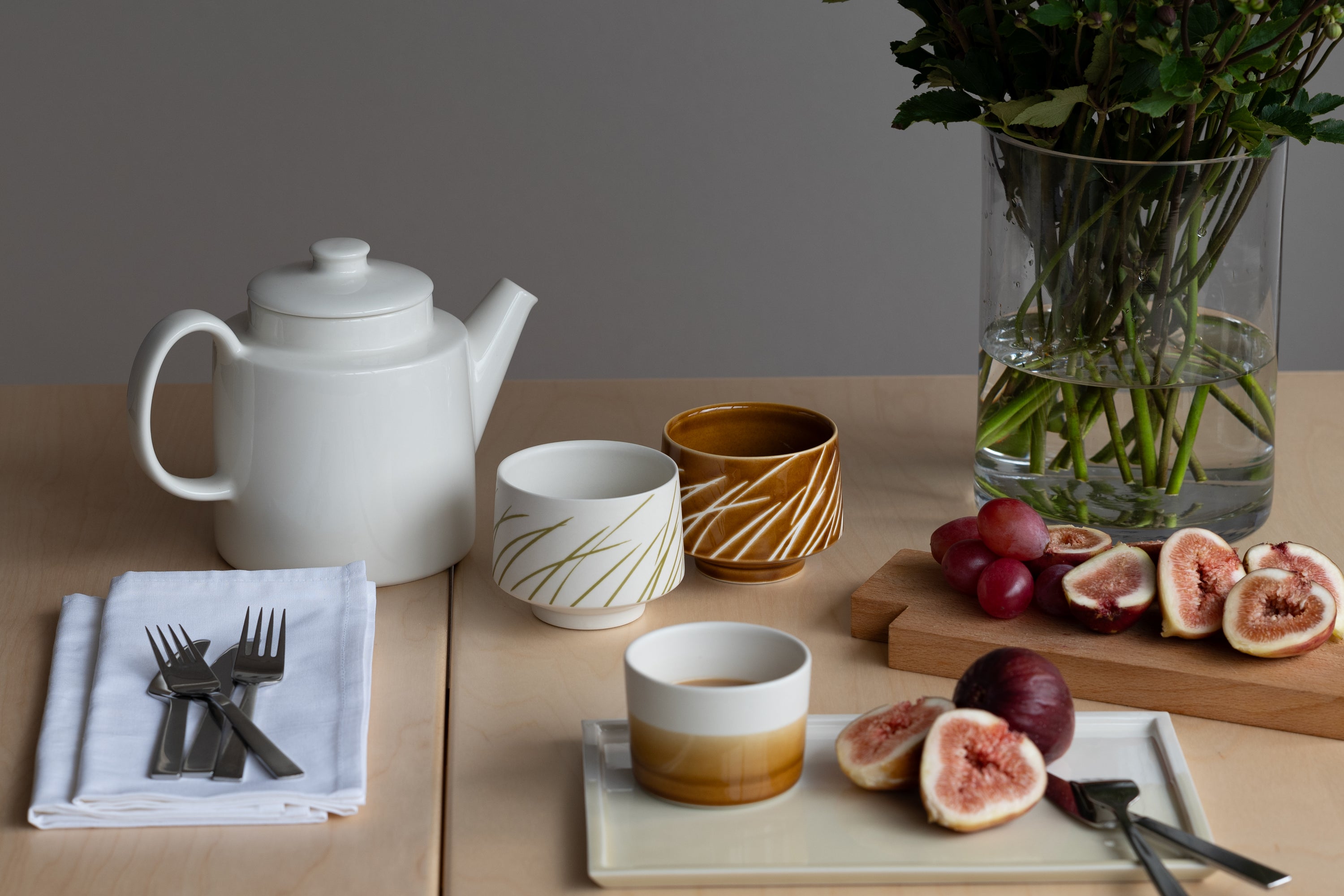 HORISONTTI プレート SUSUKI | 石本藤雄デザインの食器、雑貨の通販