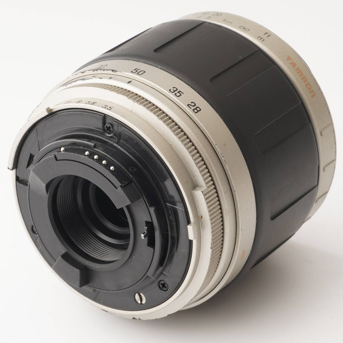 ニコン Nikon D70 / Tamron 28-80mm F3.5-5.6 デジタル一眼レフカメラ