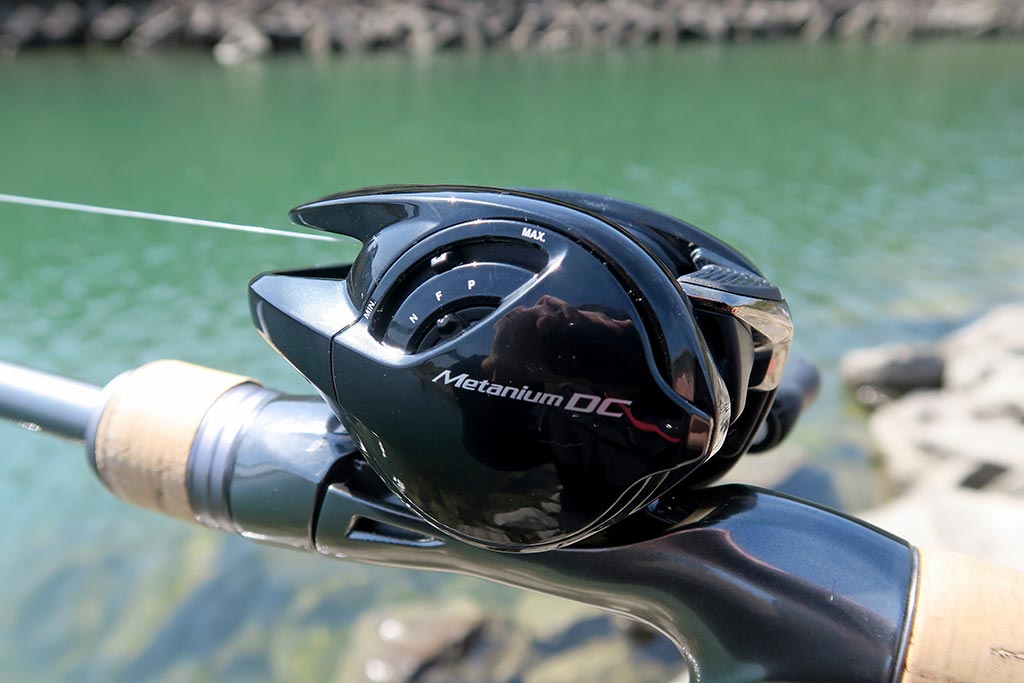 シマノ「24メタニウムDC」インプレ・レビュー評価！外部ダイヤルのみで