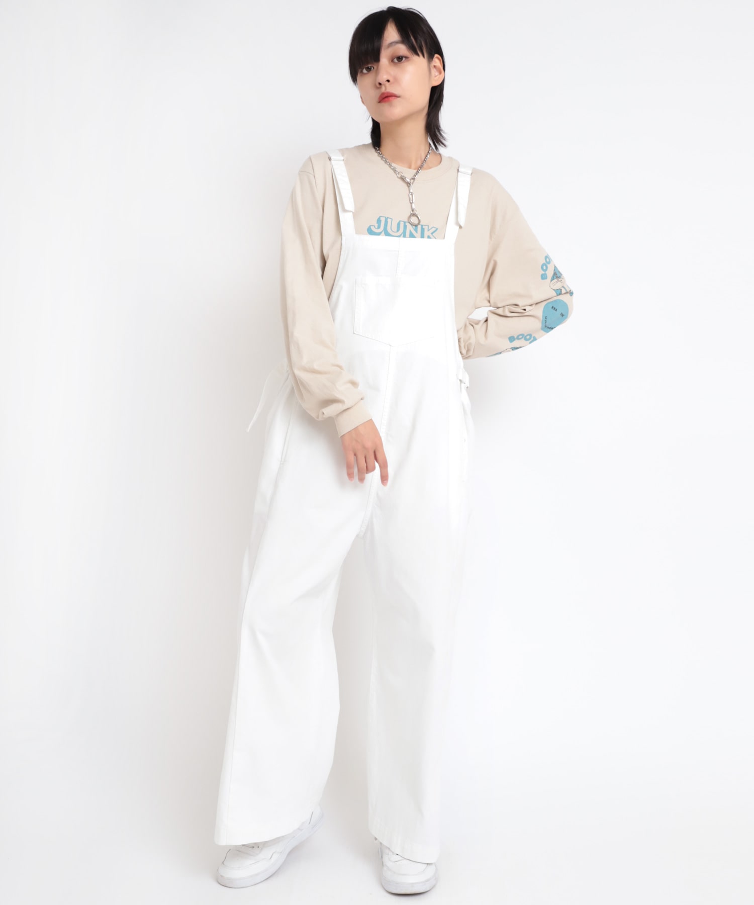 O0670 スーパーワイドオーバーオール(M ホワイト): オールインワン