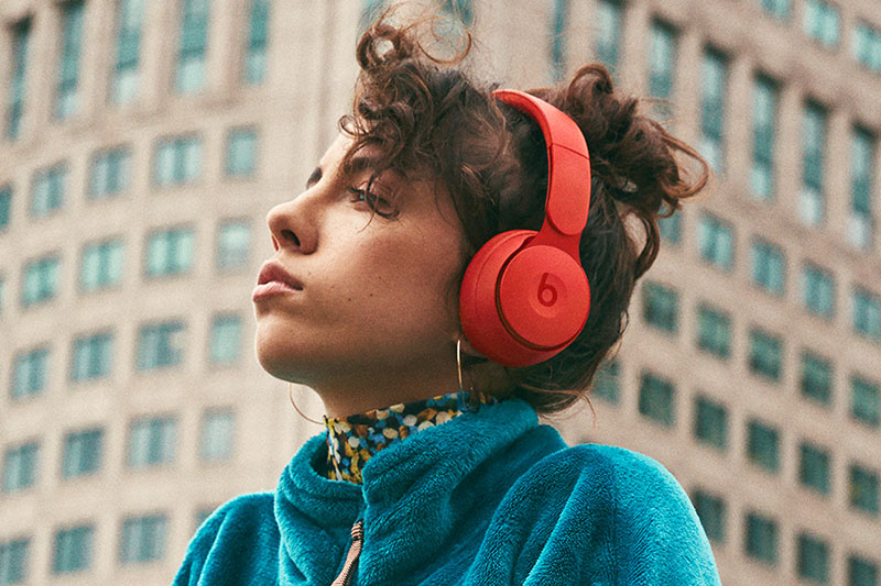Beats初のオンイヤーNCヘッドホン「Solo Pro」 - H1チップ採用、音楽