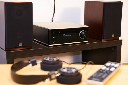 音質とデザインを兼ね備えたHi-Fiネットワークレシーバー ─DENON「DRA