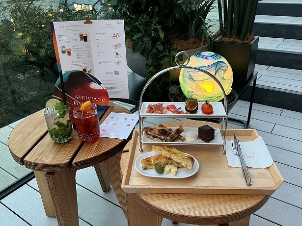 スターバックス リザーブ(R) ロースタリー 東京」でアペリティーボ体験