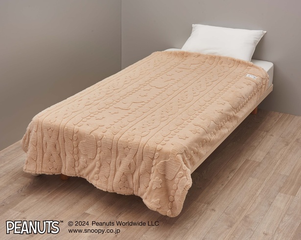 西川から「スヌーピー」秋冬コレクションが登場！あったか寝具から75