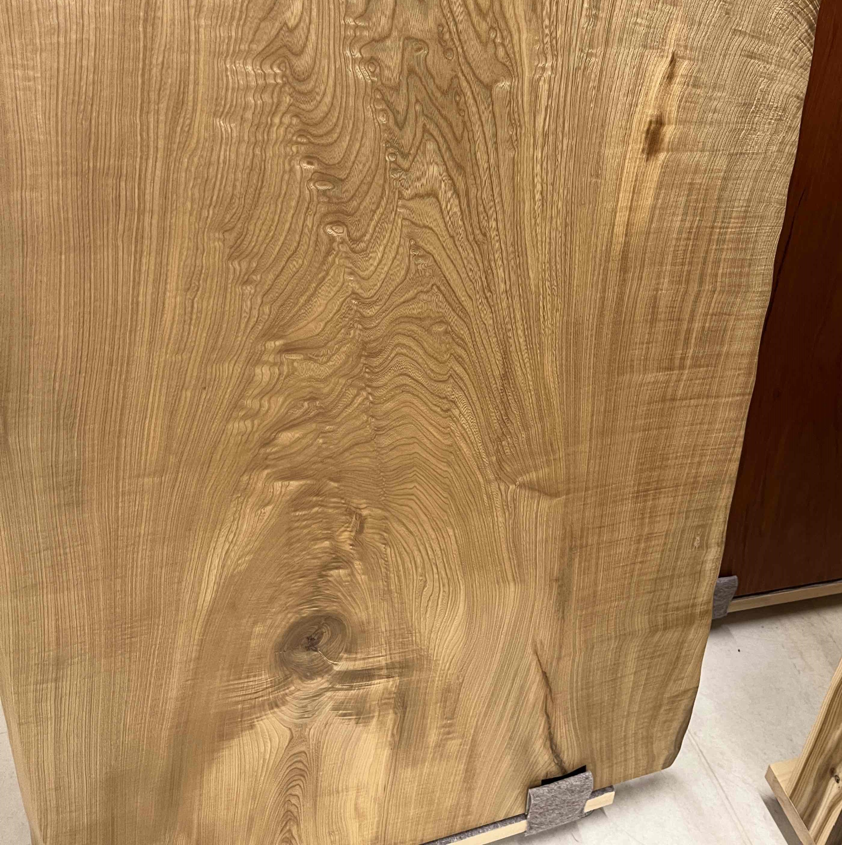 栓 一枚板 | 家具の西口木工