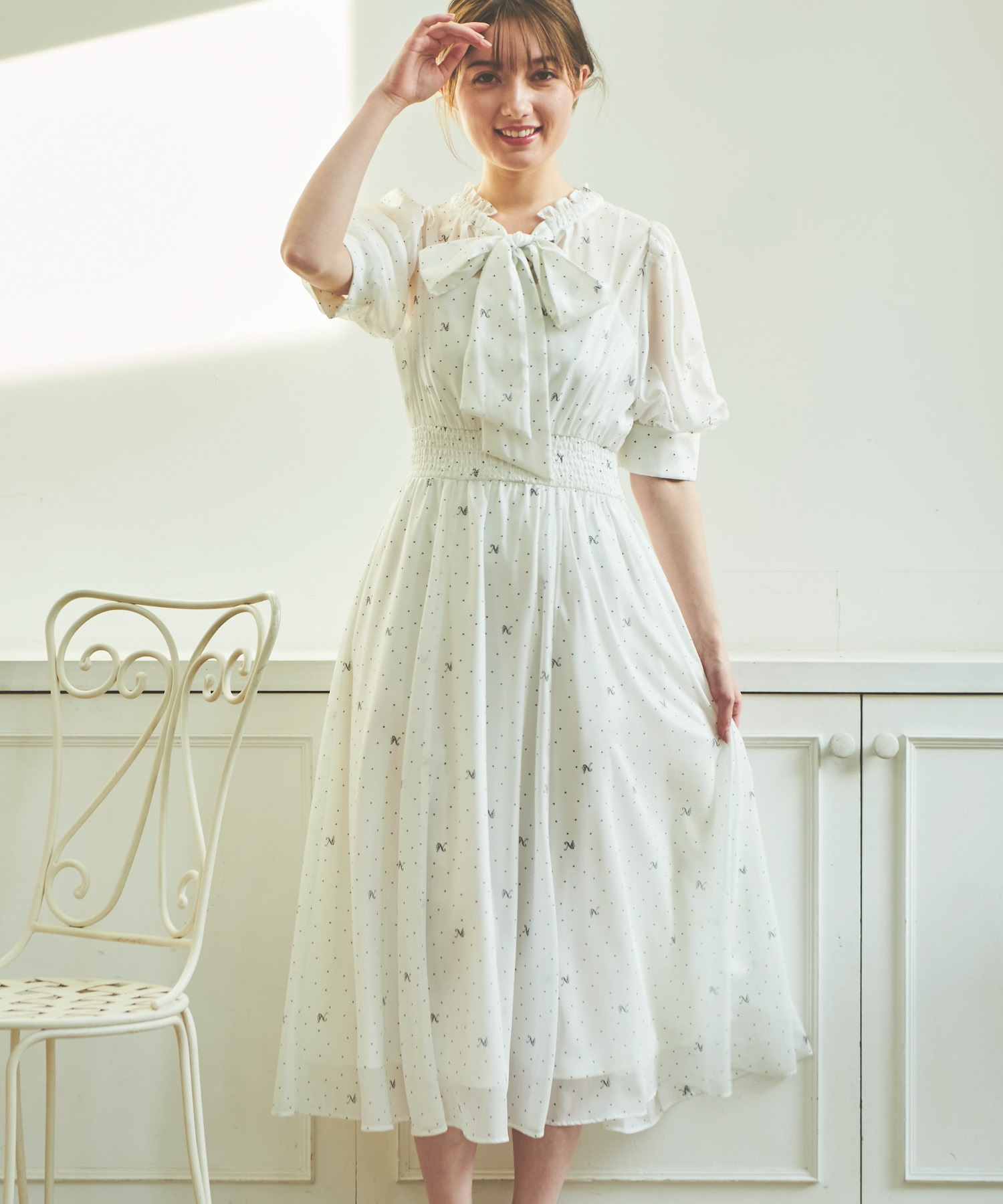 シャイニーロゴドットシアーワンピース | ロングワンピース | NOELA