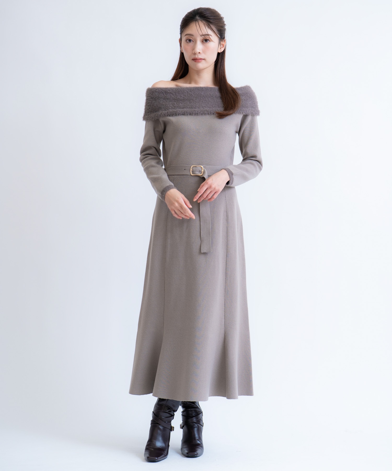 フェザートリム配色ドッキングワンピース | ニットワンピース | NOELA