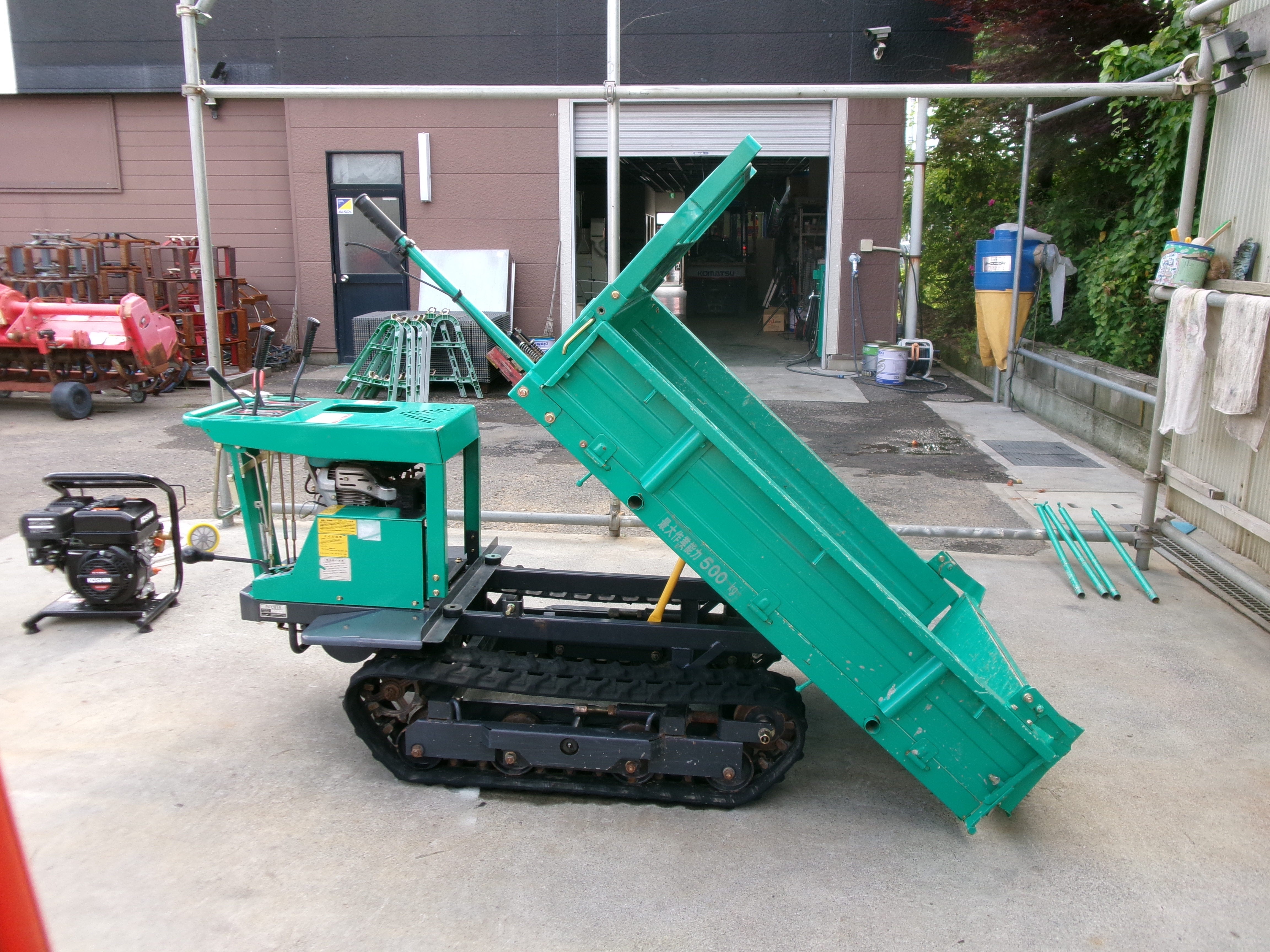 筑水キャニコム 中古 運搬車 BFC615 手動ダンプ 500㎏ – 農キング