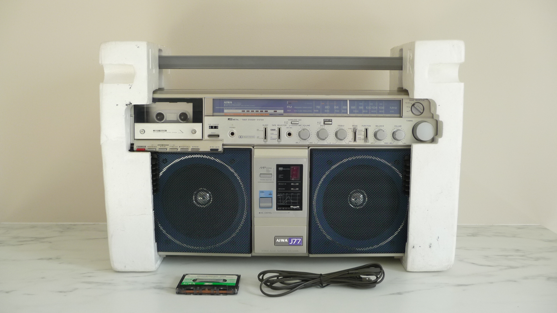 AIWA CS-J77MKII FM/AM Stereo Radio Cassette Recorder -