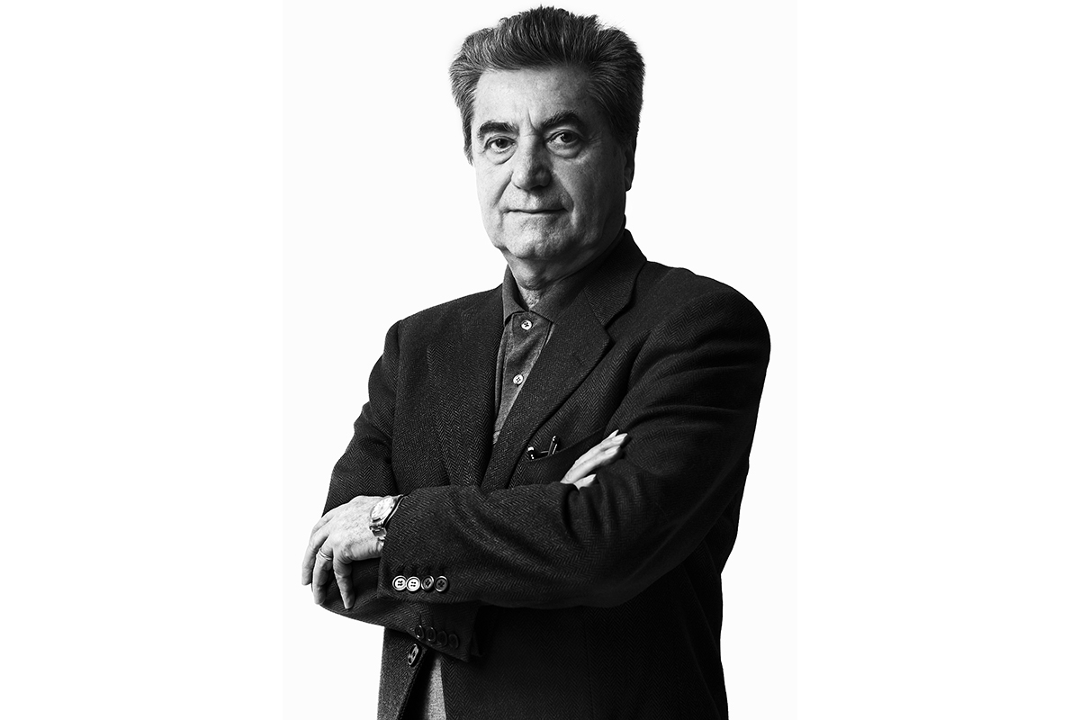 有名デザイナーのアントニオ・チッテリオが贈るMAXALTO新作展 B&B