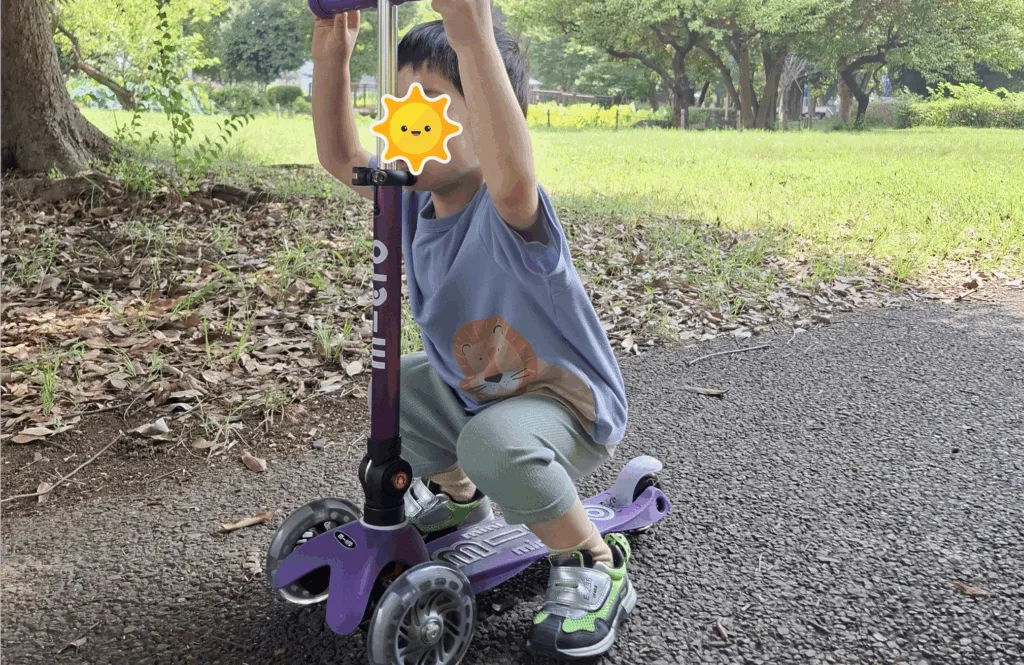3歳からのキックボード】三輪車よりマイクロスクーターが正解な理由｜3