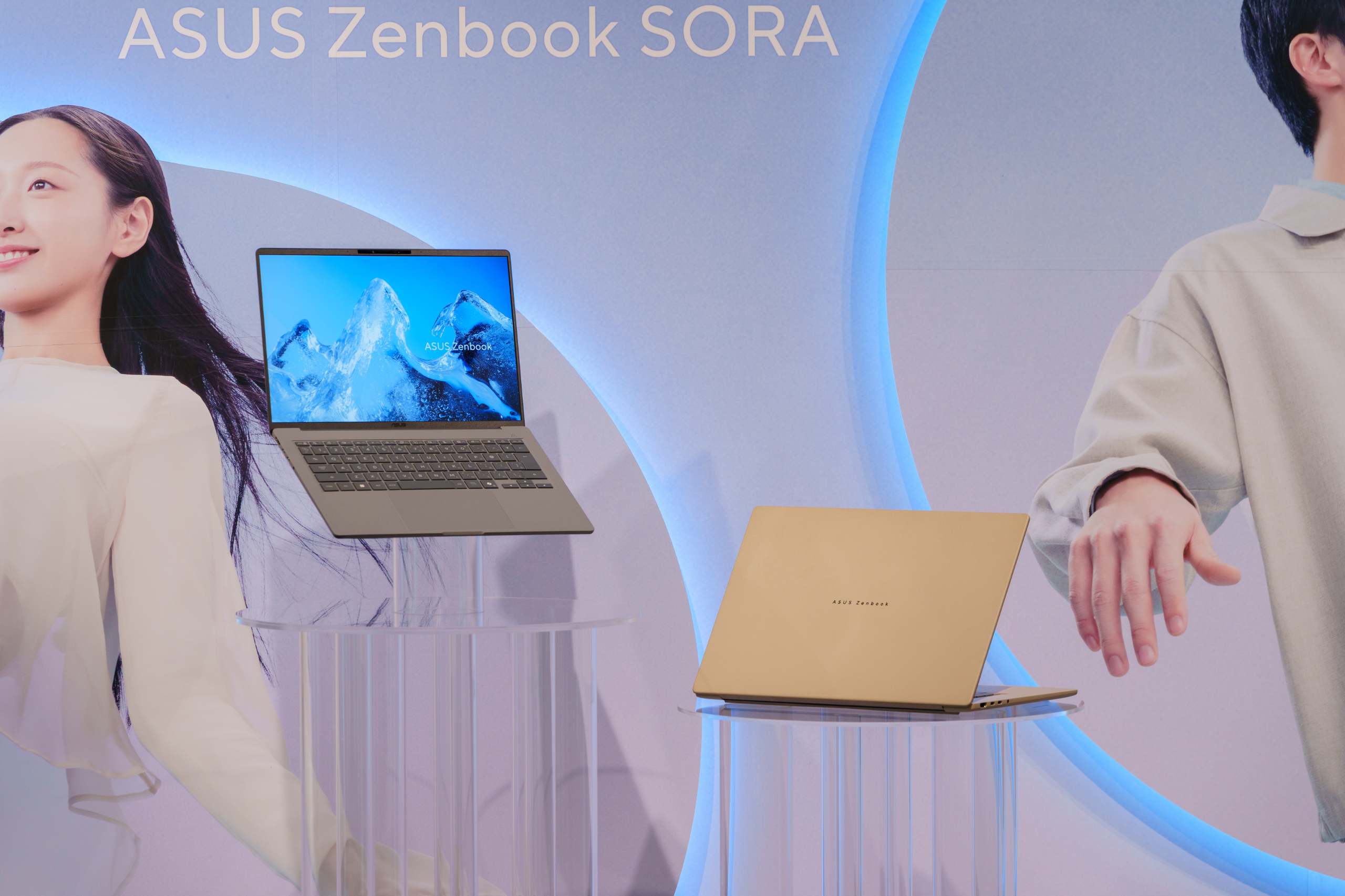 ASUSがZenbook SORA最新モデル発表。16型で史上最軽量1.2kg・14型で