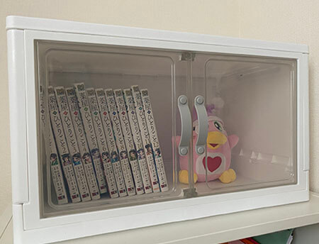 ダイソー「ジョイントできる扉付折りたたみ収納ケース」ぬいぐるみ