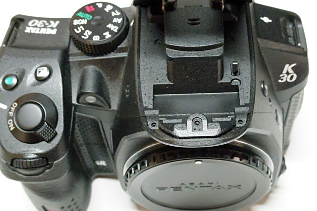 PENTAX K-30 絞り制御不良（黒死病）修理方法 – Orio Blog